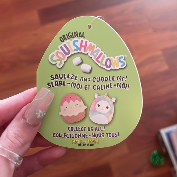 Shannon ice cream squishmallow - Picture 6 of 6